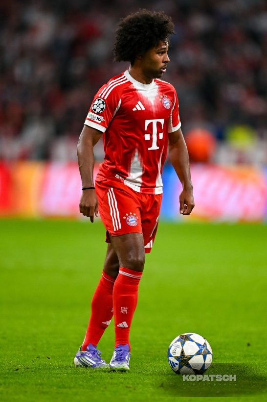 Serge Gnabry, 2025-09-17 FC Bayern Muenchen vs Chelsea FC