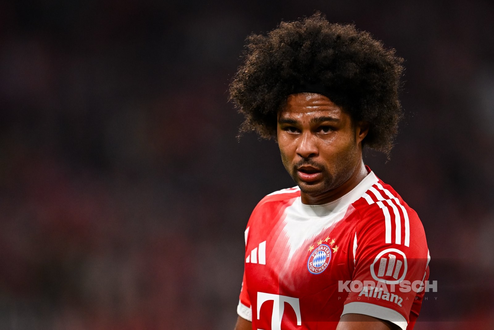 Serge Gnabry · 2025-09-17 FC Bayern Muenchen vs Chelsea FC