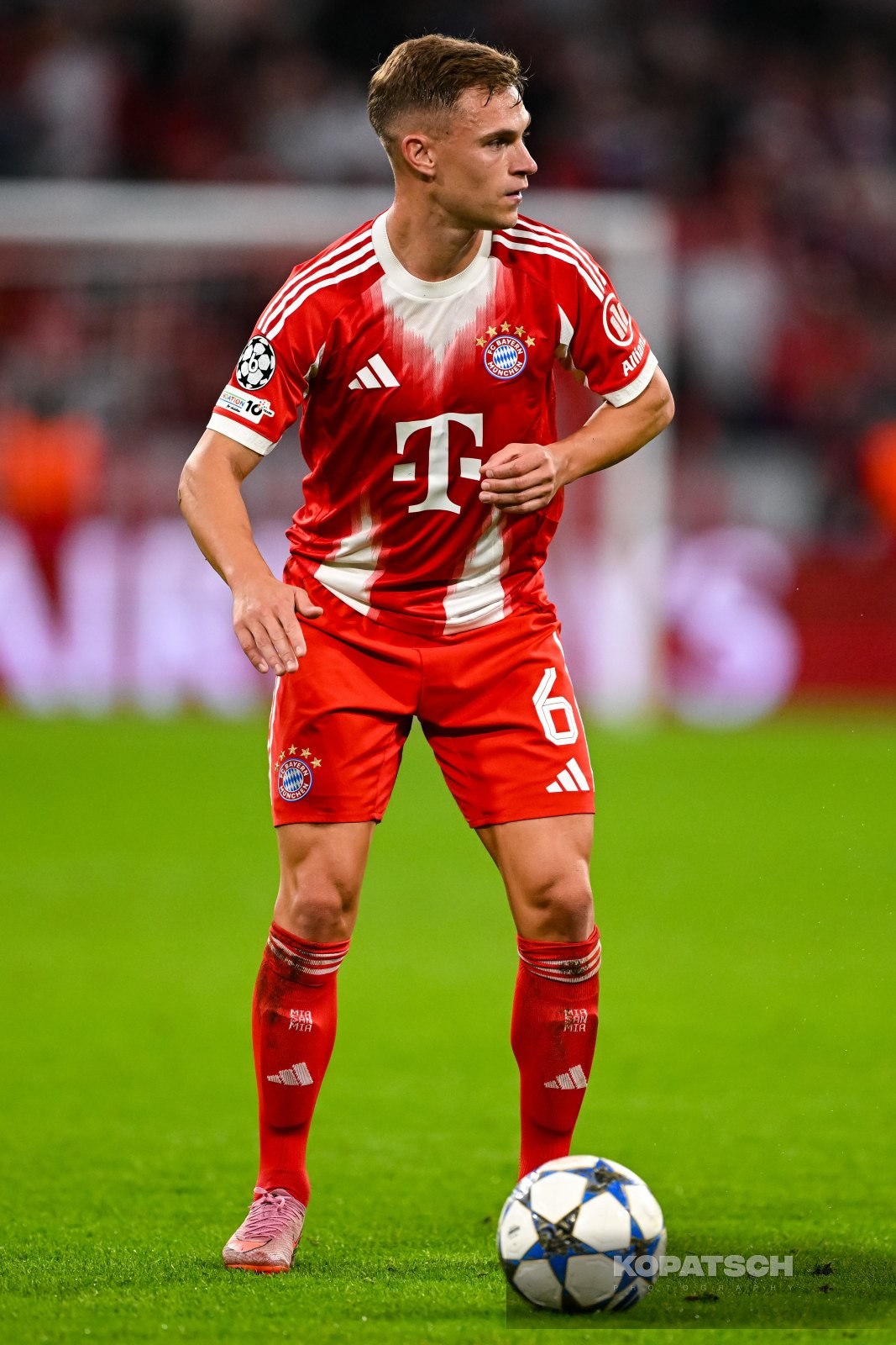 Joshua Kimmich · 2025-09-17 FC Bayern Muenchen vs Chelsea FC