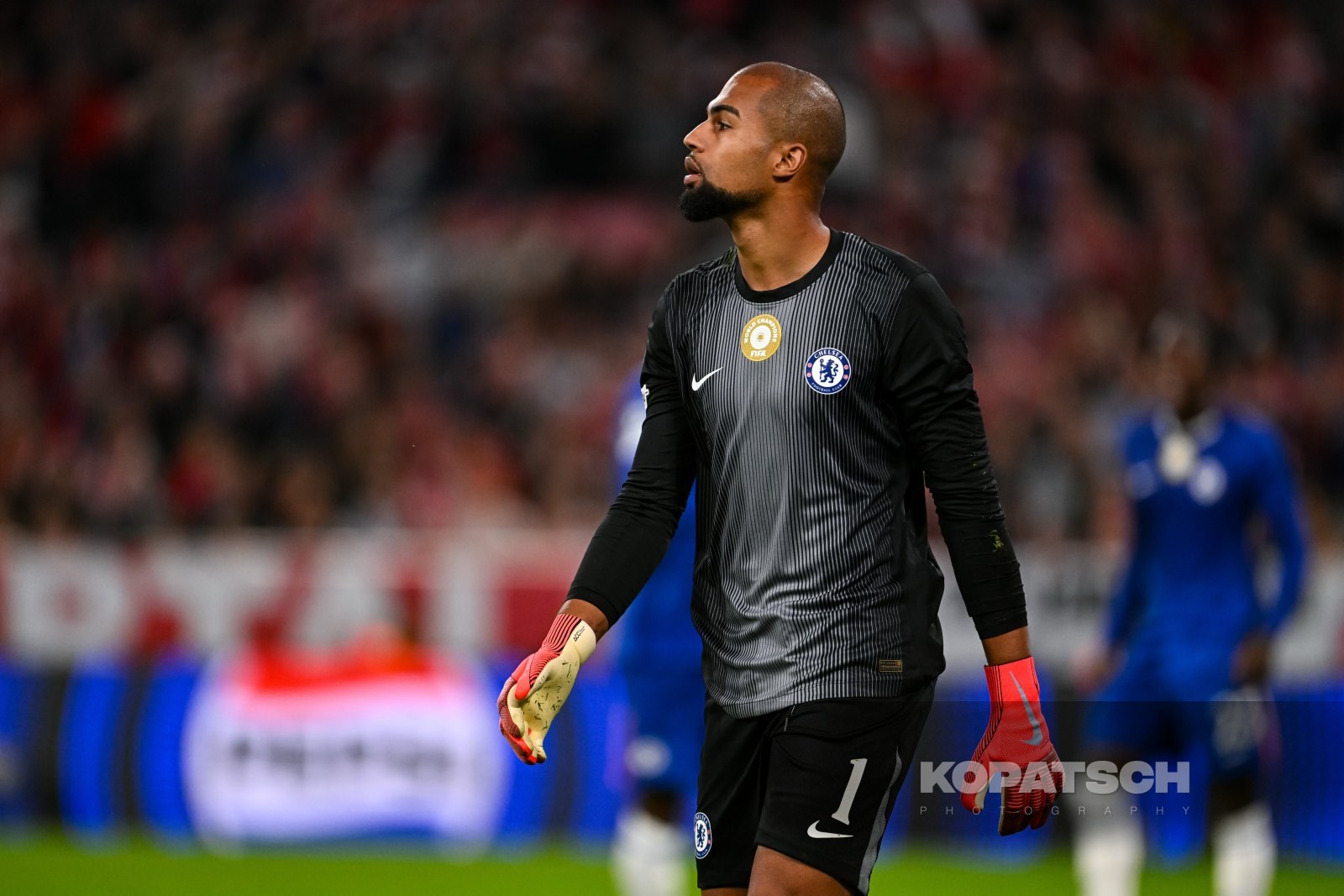 Robert Sanchez · 2025-09-17 FC Bayern Muenchen vs Chelsea FC