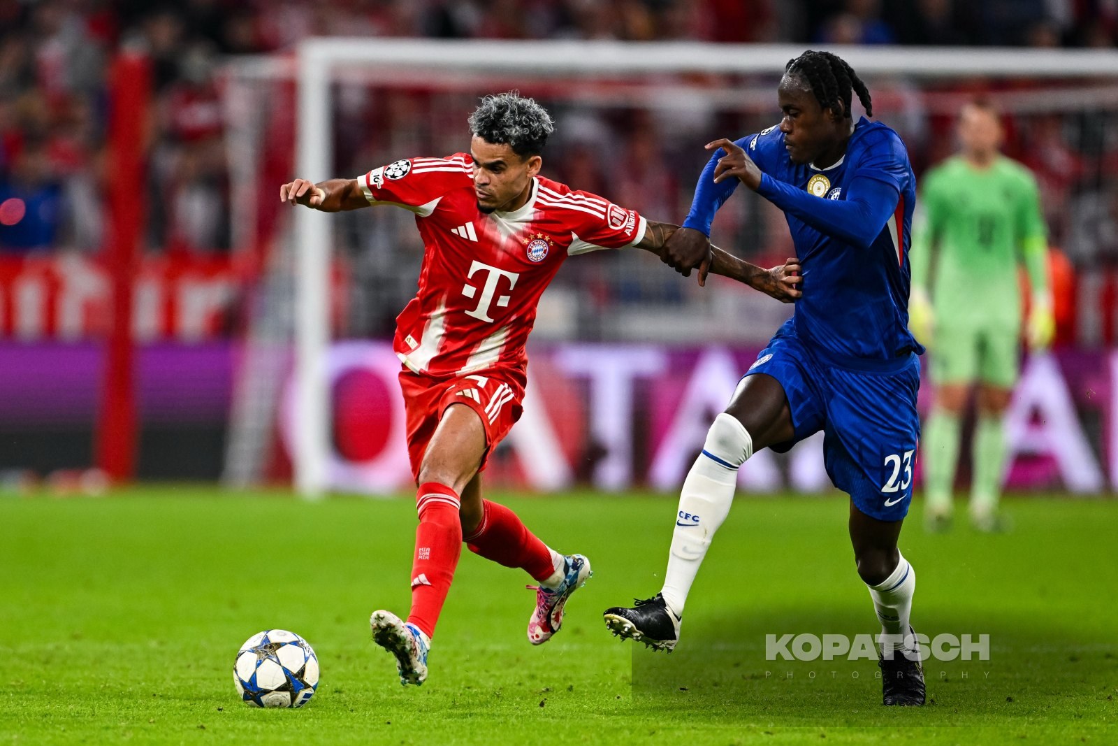 Luis Diaz · 2025-09-17 FC Bayern Muenchen vs Chelsea FC