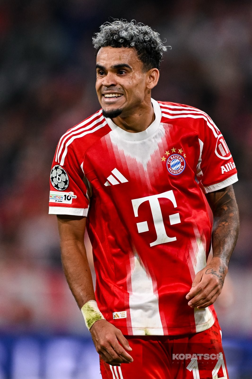 Luis Diaz · 2025-09-17 FC Bayern Muenchen vs Chelsea FC