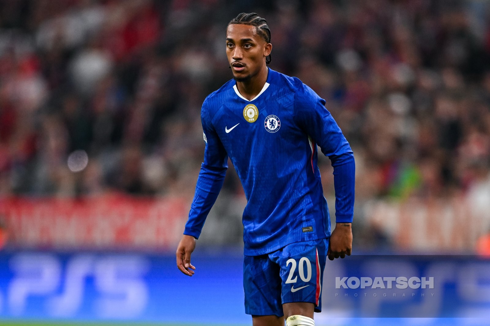 Joao Pedro · 2025-09-17 FC Bayern Muenchen vs Chelsea FC