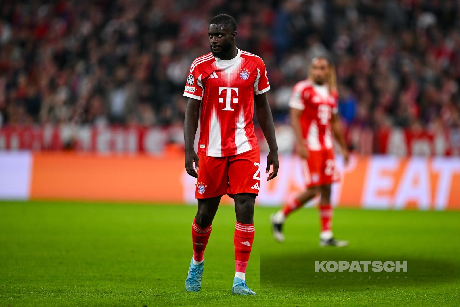 Dayot Upamecano · 2025-09-17 FC Bayern Muenchen vs Chelsea FC