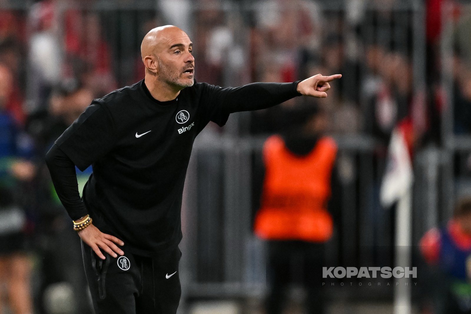 Enzo Maresca · 2025-09-17 FC Bayern Muenchen vs Chelsea FC