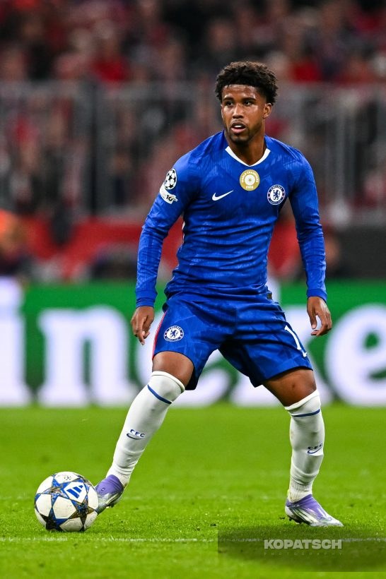 Andrey Santos, 2025-09-17 FC Bayern Muenchen vs Chelsea FC