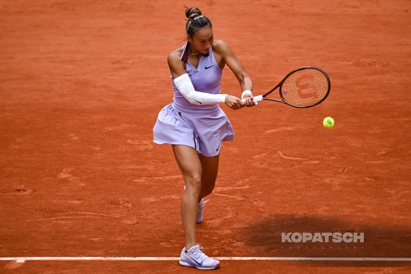 Qinwen Zheng — 2025 Roland Garros