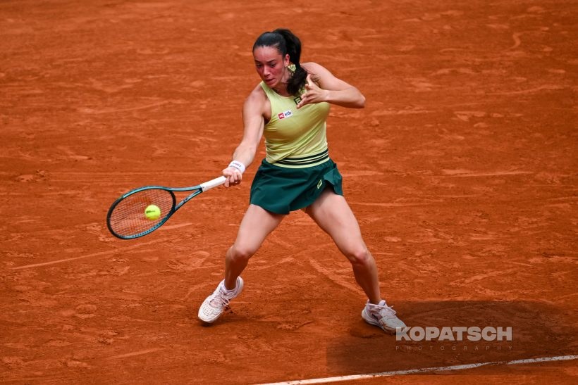 Tereza Valentova — 2025 Roland Garros