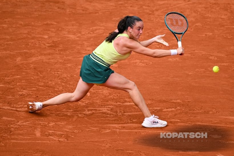 Tereza Valentova — 2025 Roland Garros