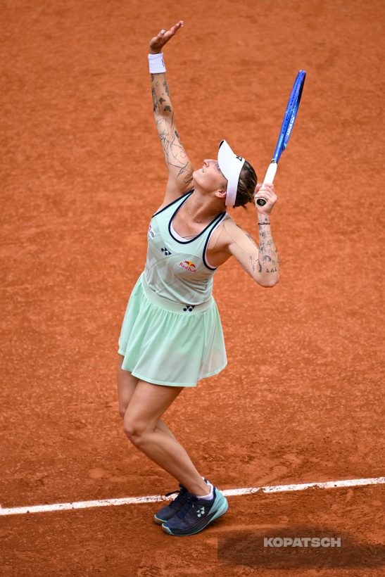 Marketa Vondrousova — 2025 Roland Garros