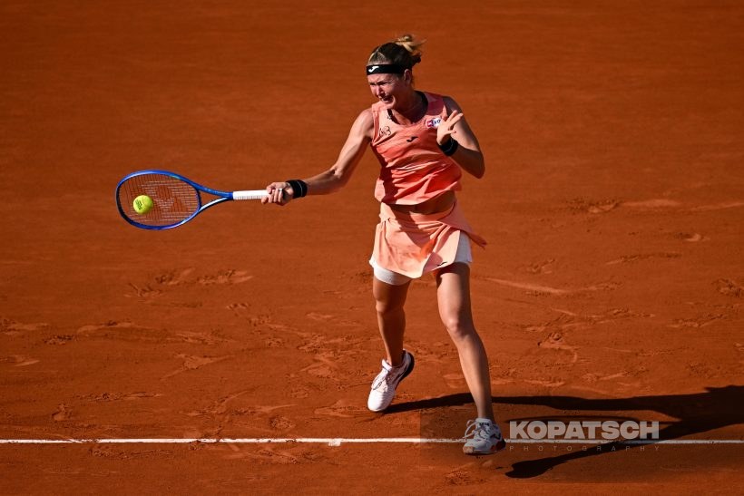 Marie Bouzkova — 2025 Roland Garros