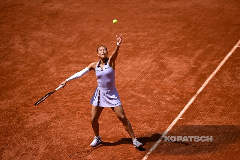 Qinwen Zheng — 2025 Roland Garros