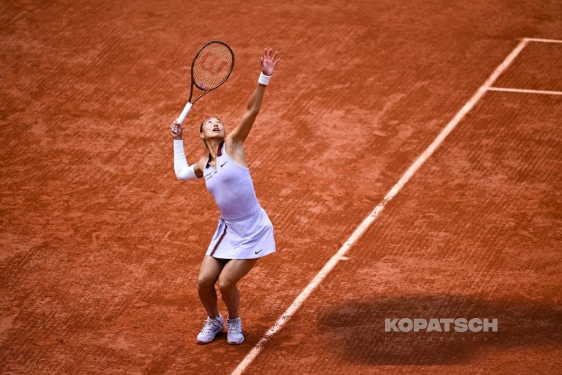 Qinwen Zheng — 2025 Roland Garros