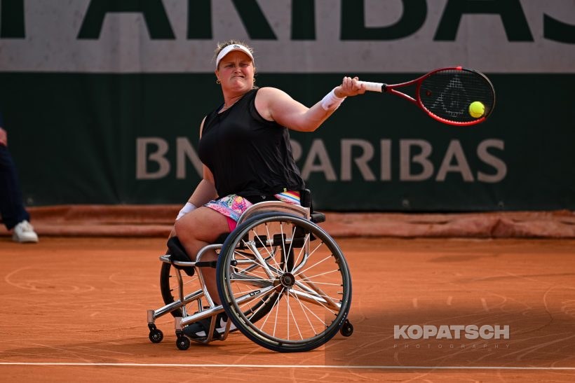 Aniek Van Koot — 2025 Roland Garros