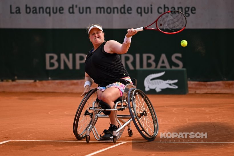 Aniek Van Koot — 2025 Roland Garros
