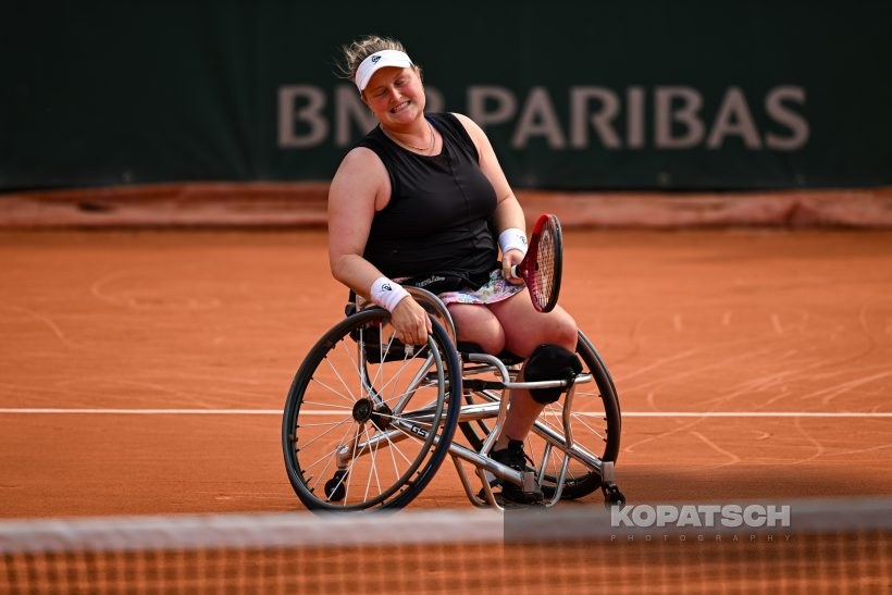 Aniek Van Koot — 2025 Roland Garros