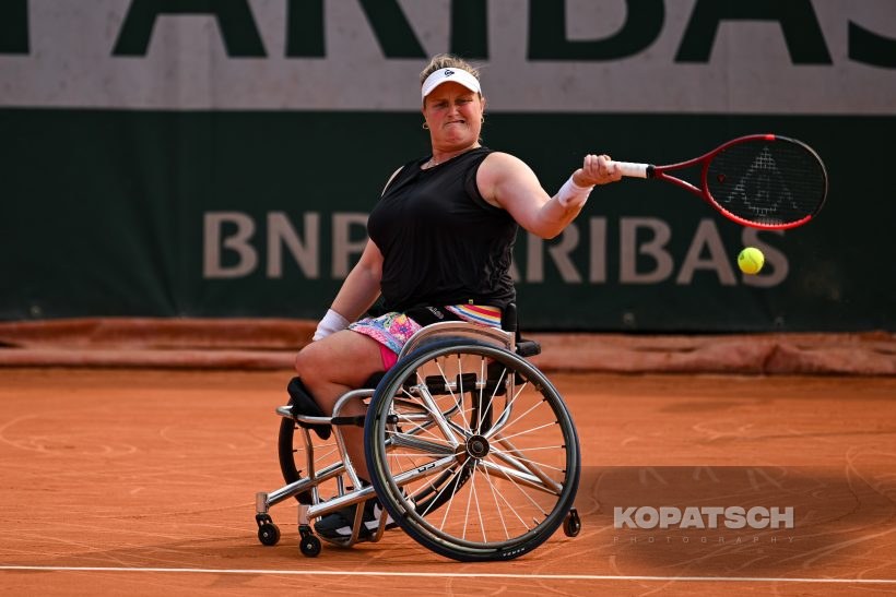 Aniek Van Koot — 2025 Roland Garros