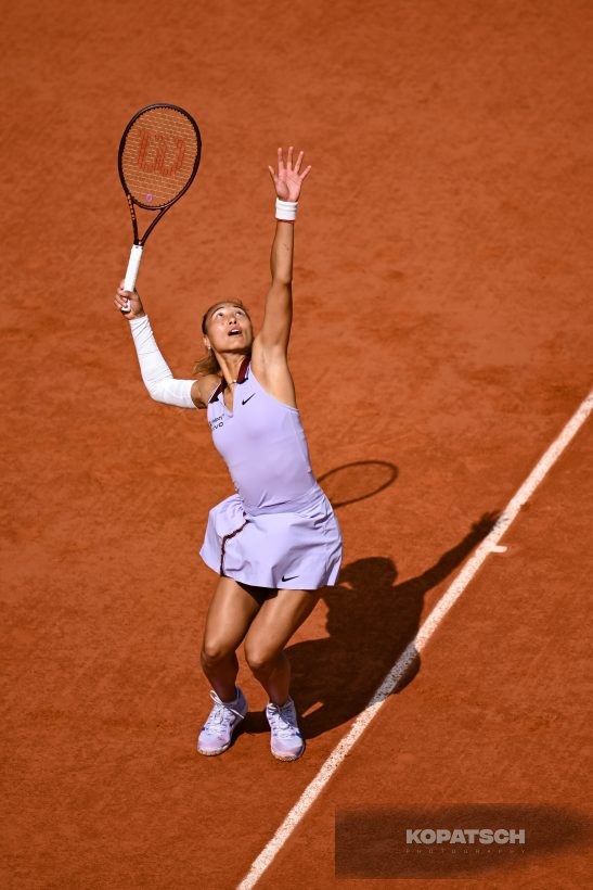 Qinwen Zheng — 2025 Roland Garros