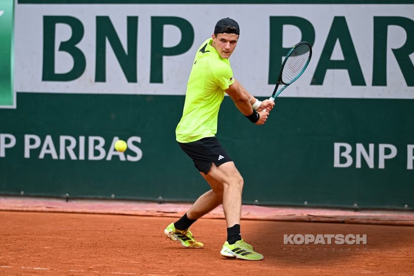 Jakub Mensik — 2025 Roland Garros