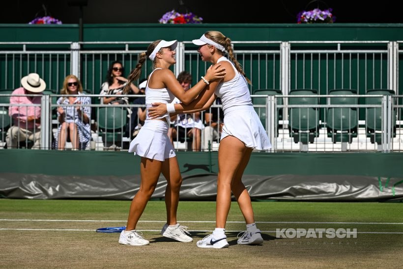 Vendula Valdmannova · Kristina Penickova — 2025 Wimbledon