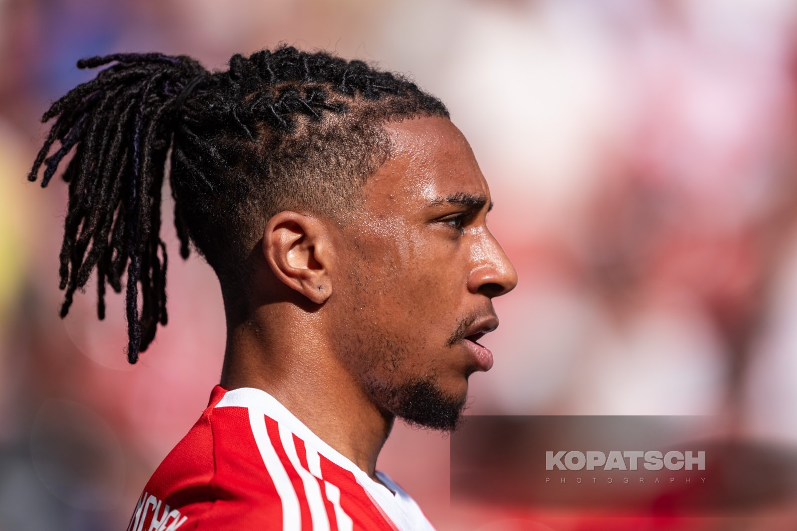 Michael Olise · 2026-05-02 FC Bayern Muenchen vs FC Heidenheim