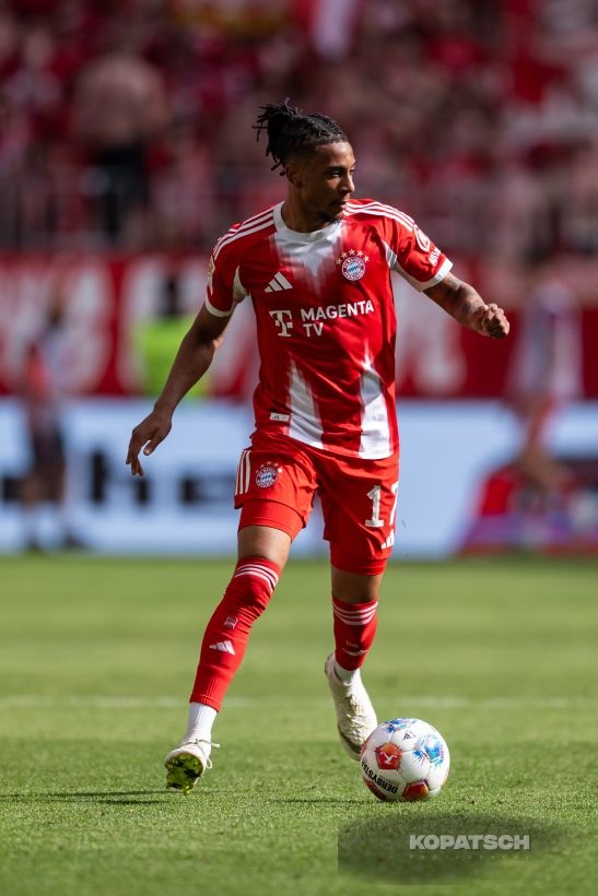 Michael Olise, 2026-05-02 FC Bayern Muenchen vs FC Heidenheim