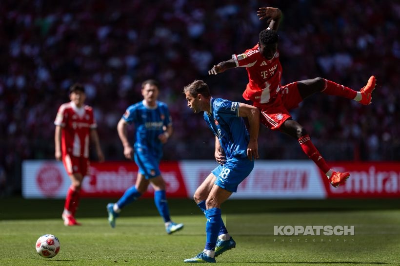 Bara Sapoko Ndiaye · Marvin Pieringer, 2026-05-02 FC Bayern Muenchen vs FC Heidenheim