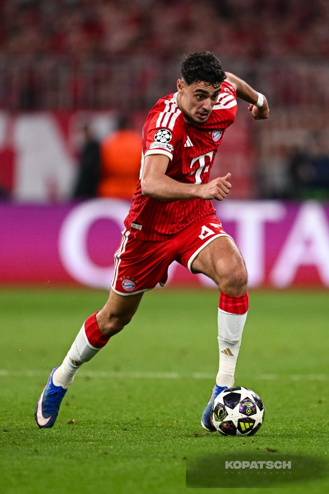 Aleksandar Pavlovic · 2026-05-06 FC Bayern Muenchen vs PSG Paris