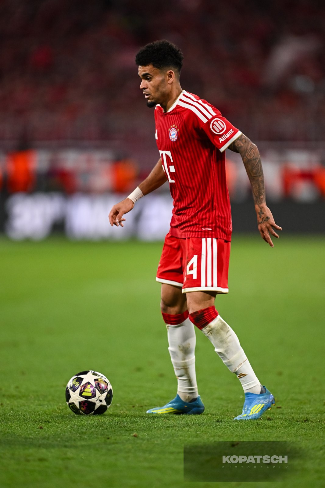 Luis Diaz · 2026-05-06 FC Bayern Muenchen vs PSG Paris
