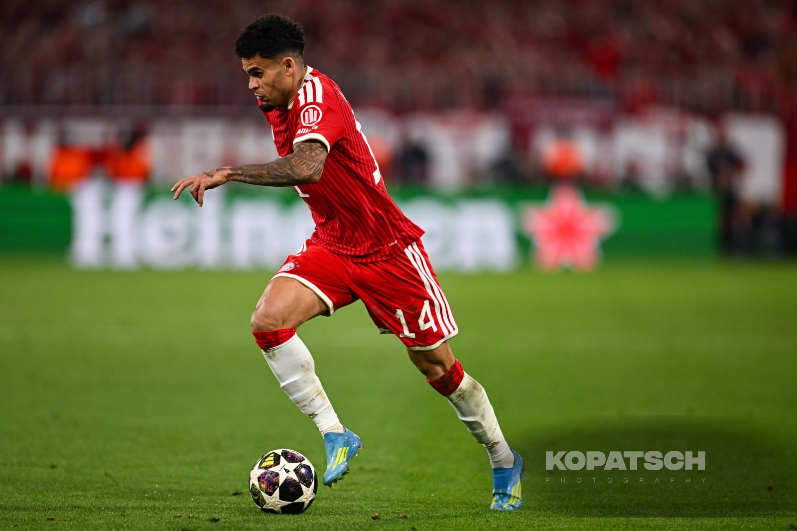 Luis Diaz · 2026-05-06 FC Bayern Muenchen vs PSG Paris