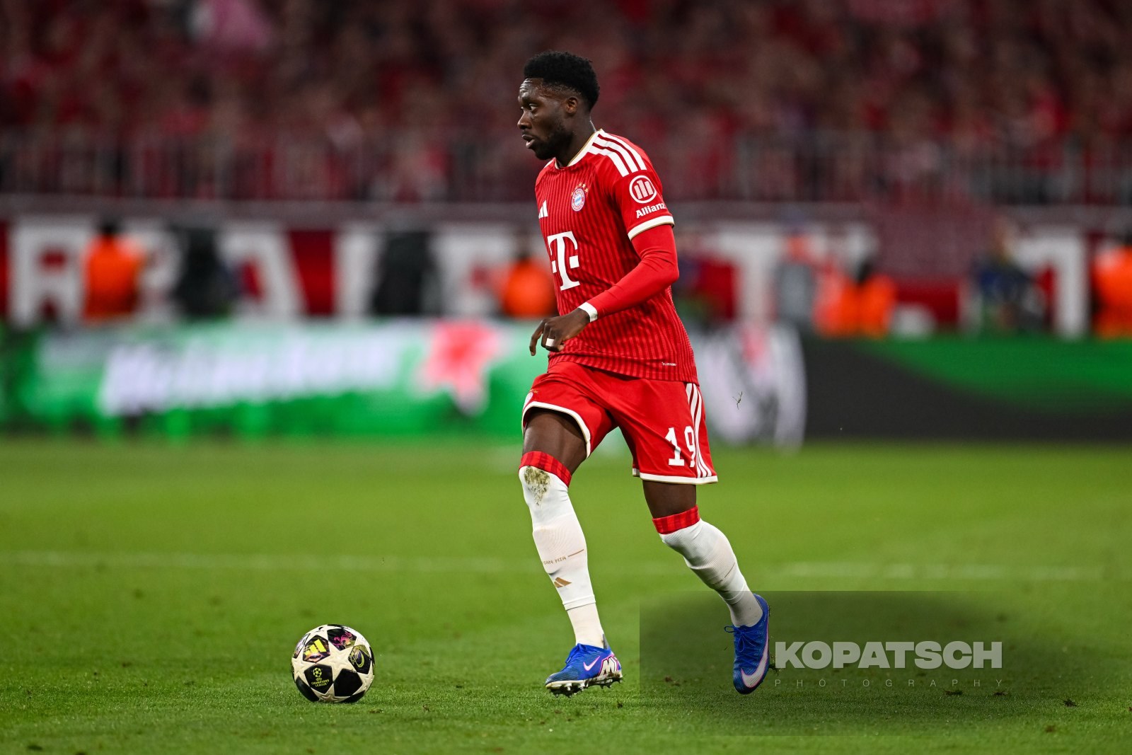 Alphonso Davies · 2026-05-06 FC Bayern Muenchen vs PSG Paris