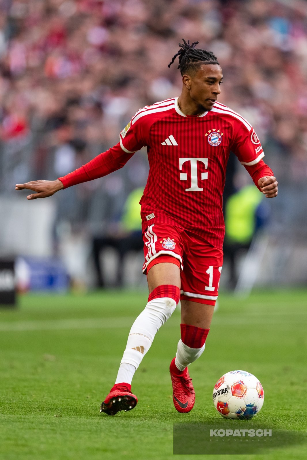 Michael Olise · 2026-05-16 FC Bayern Muenchen vs 1. FC Koeln