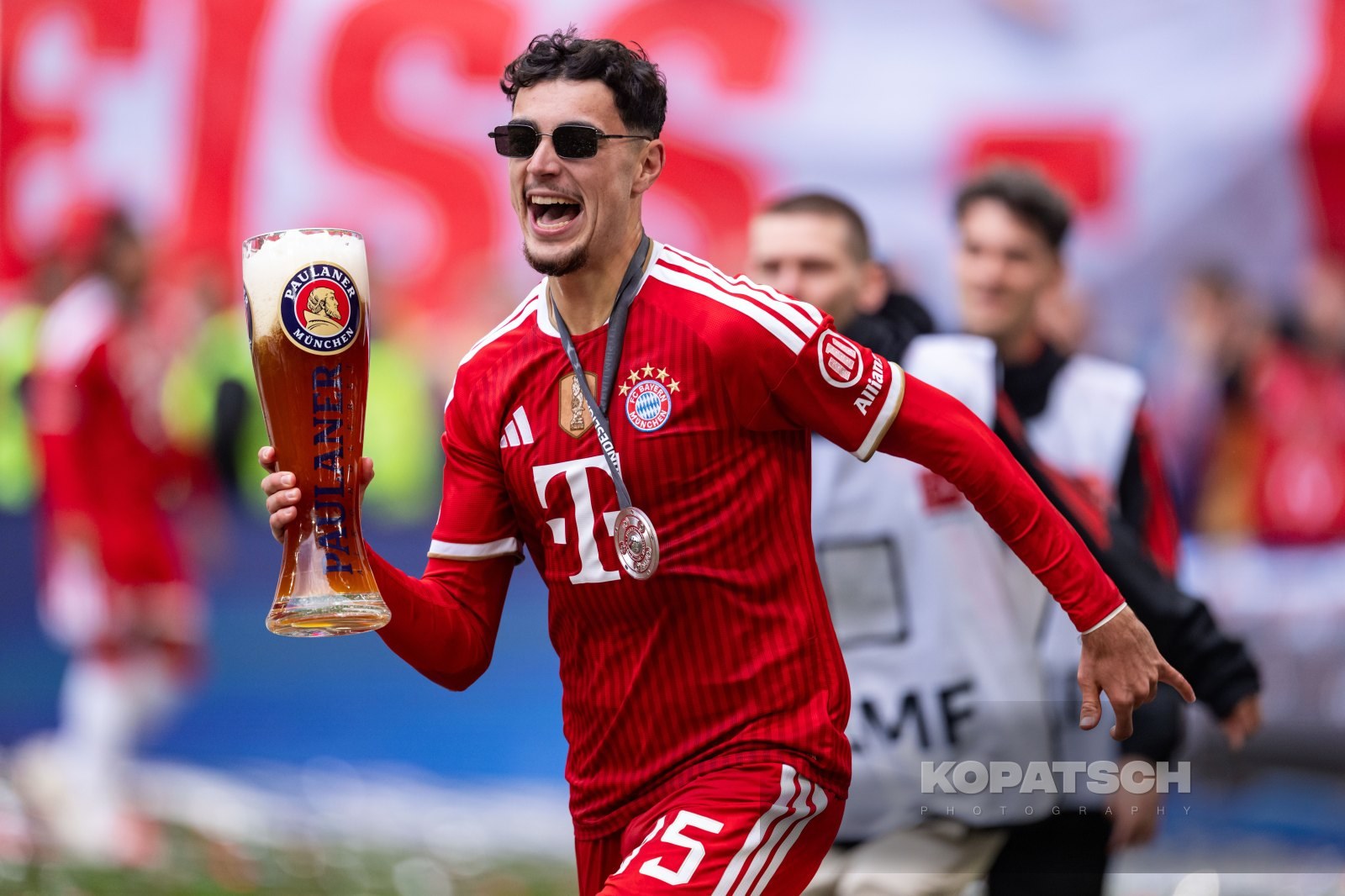 Aleksandar Pavlovic · 2026-05-16 FC Bayern Muenchen vs 1. FC Koeln