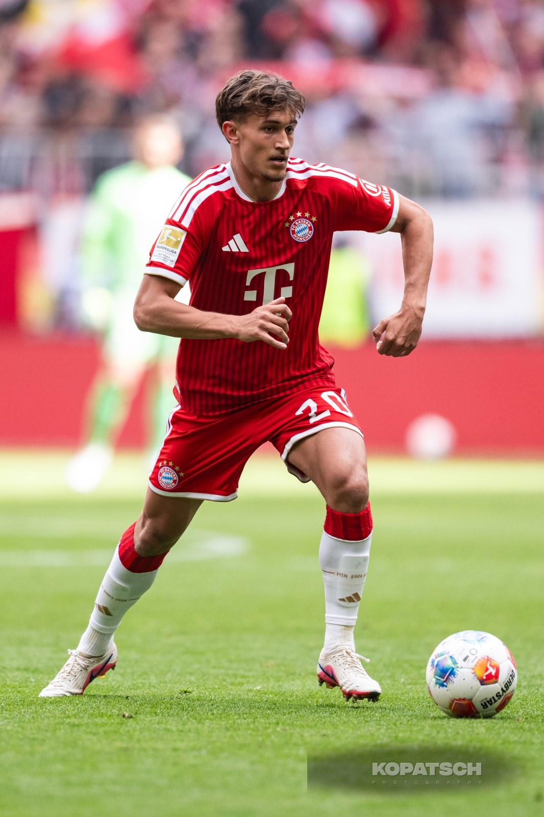 Tom Bischof · 2026-05-16 FC Bayern Muenchen vs 1. FC Koeln