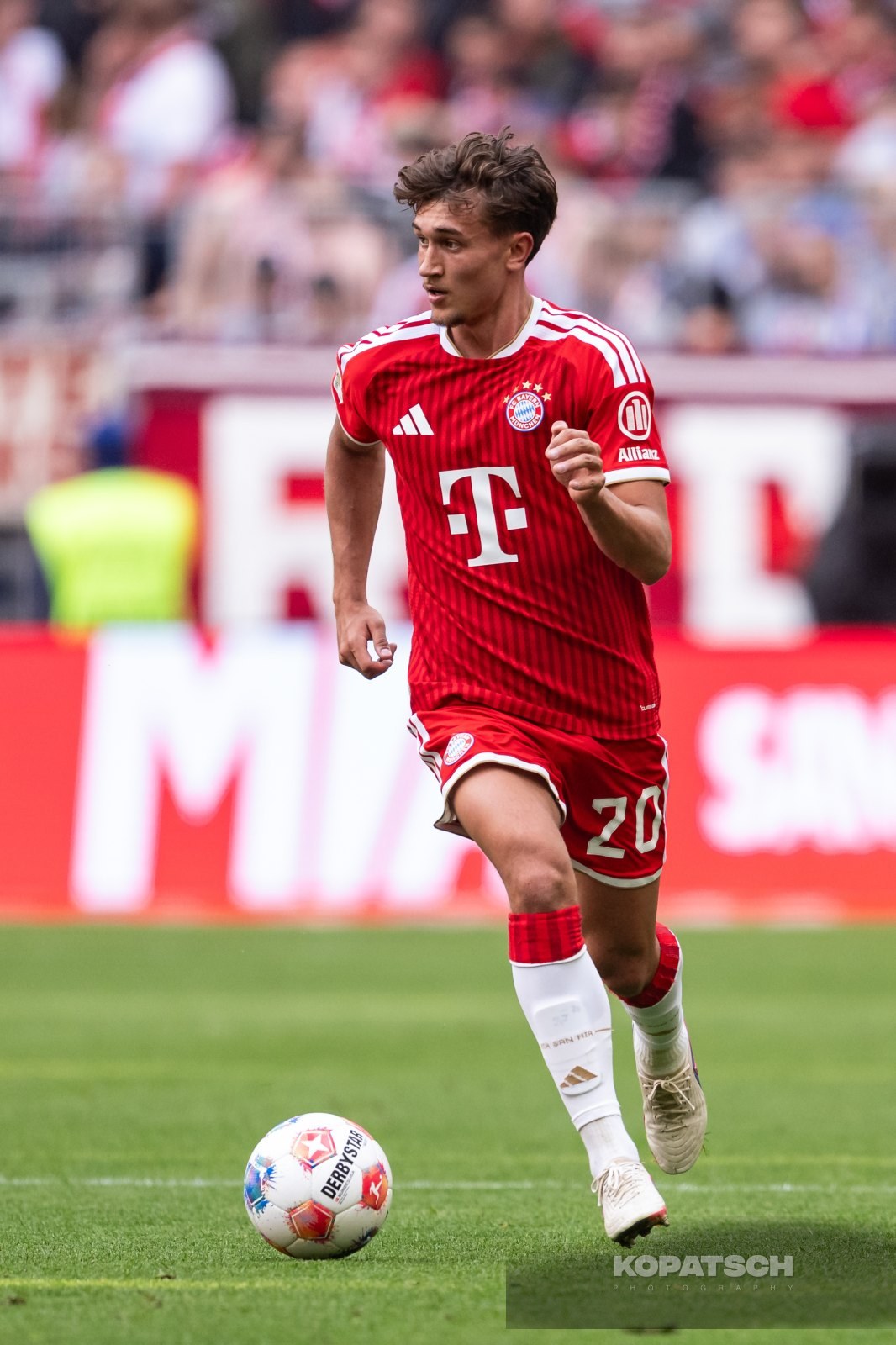 Tom Bischof · 2026-05-16 FC Bayern Muenchen vs 1. FC Koeln