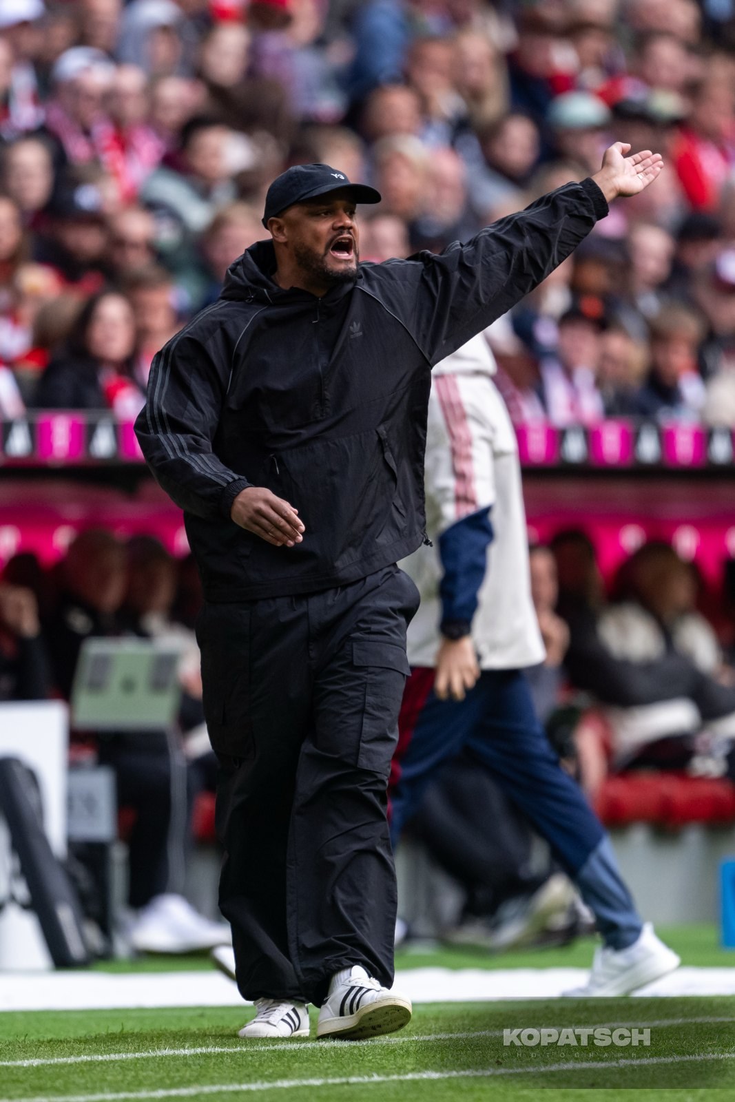 Vincent Kompany · 2026-05-16 FC Bayern Muenchen vs 1. FC Koeln