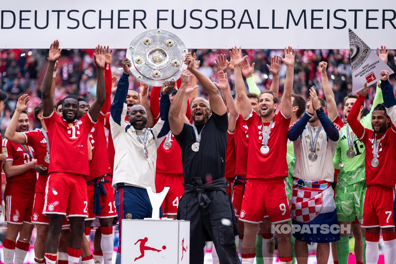 Vincent Kompany · 2026-05-16 FC Bayern Muenchen vs 1. FC Koeln