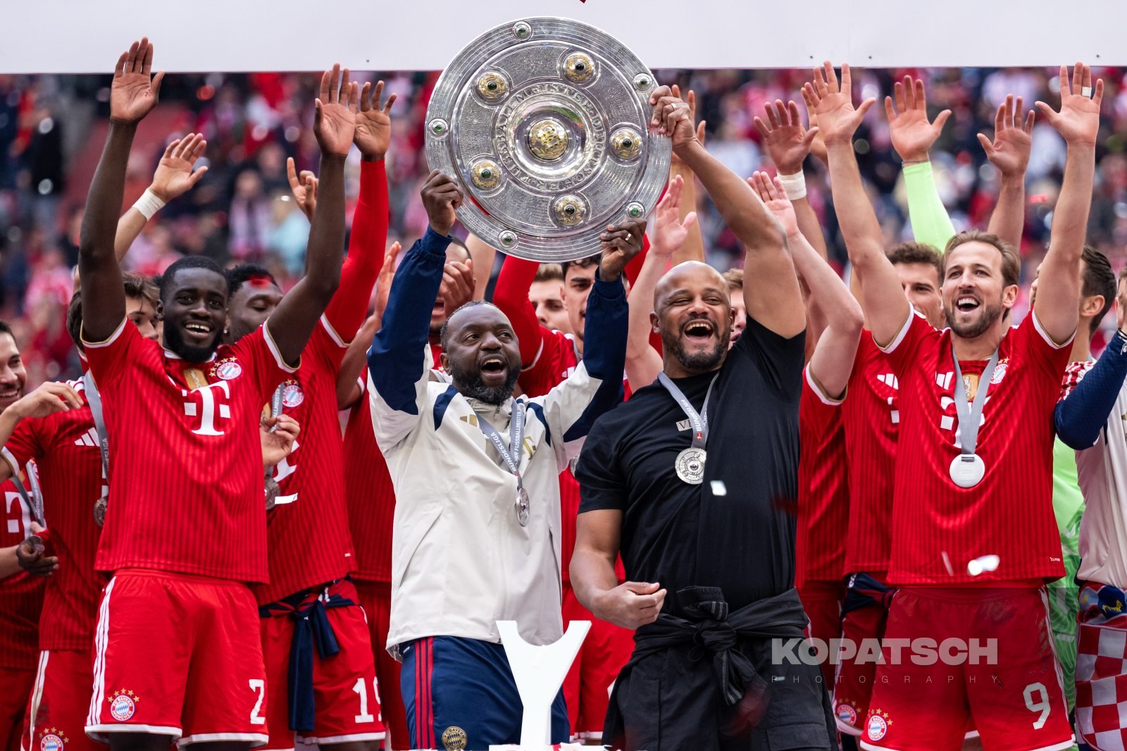 Vincent Kompany · 2026-05-16 FC Bayern Muenchen vs 1. FC Koeln
