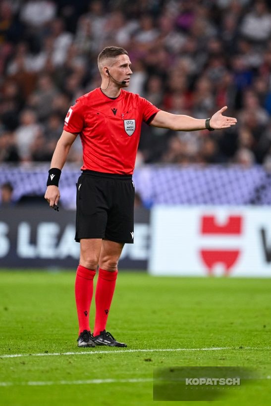 Referee Espen Eskas, 2026-10-01 Germany vs Serbia