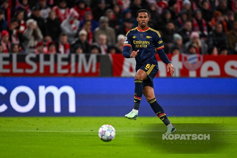 Gabriel of Arsenal, 2026-10-21 FC Bayern Muenchen vs Arsenal FC