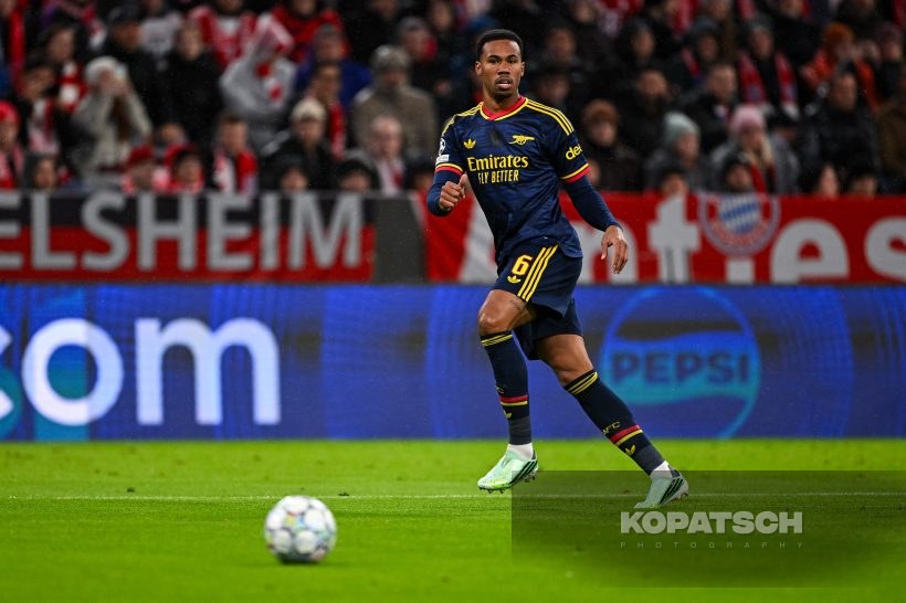 Gabriel of Arsenal, 2026-10-21 FC Bayern Muenchen vs Arsenal FC