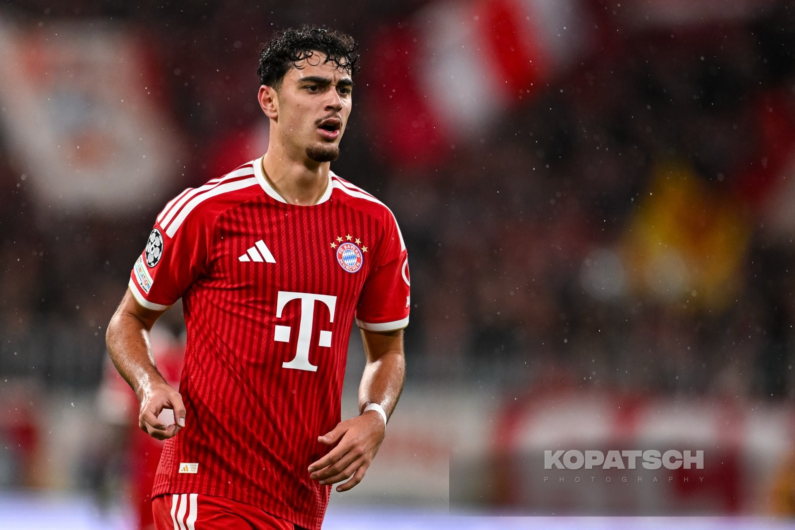 Aleksandar Pavlovic of FC Bayern Muenchen, 2026-10-21 FC Bayern Muenchen vs Arsenal FC