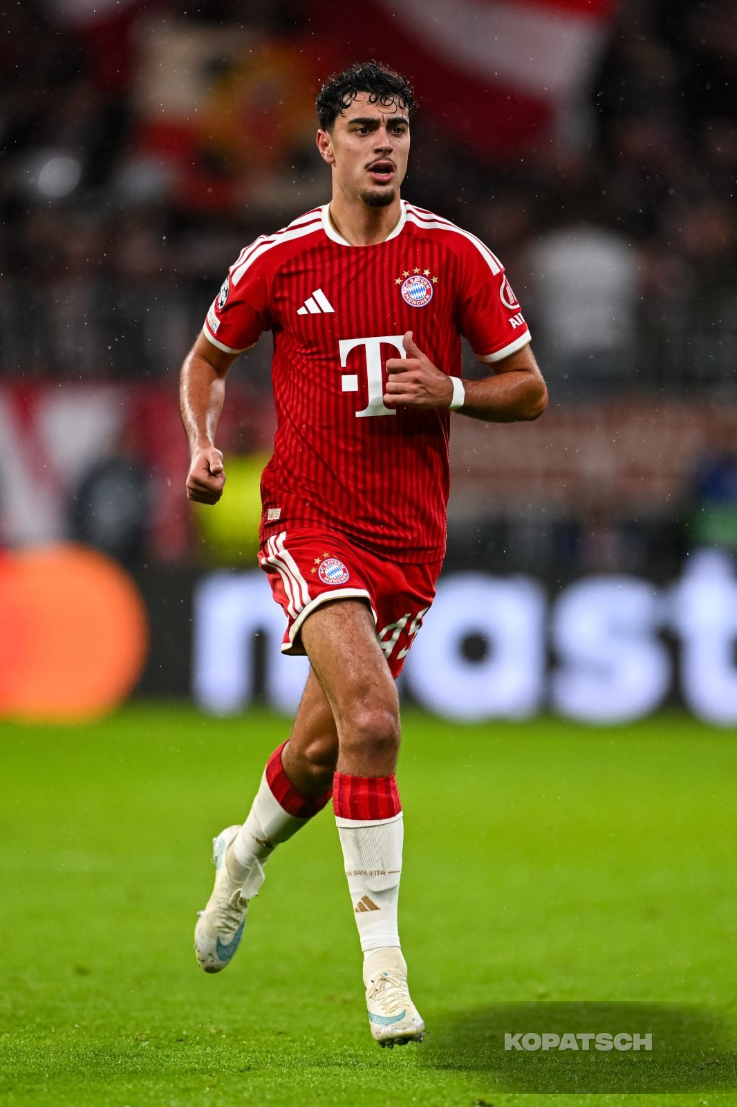 Aleksandar Pavlovic of FC Bayern Muenchen, 2026-10-21 FC Bayern Muenchen vs Arsenal FC