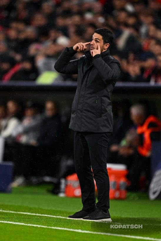 Coach Mikel Arteta of Arsenal FC, 2026-10-21 FC Bayern Muenchen vs Arsenal FC