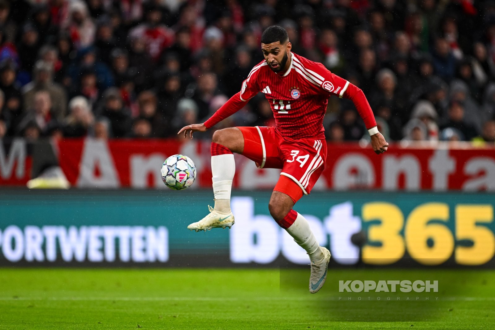 Ismael Saibari of FC Bayern Muenchen, 2026-10-21 FC Bayern Muenchen vs Arsenal FC