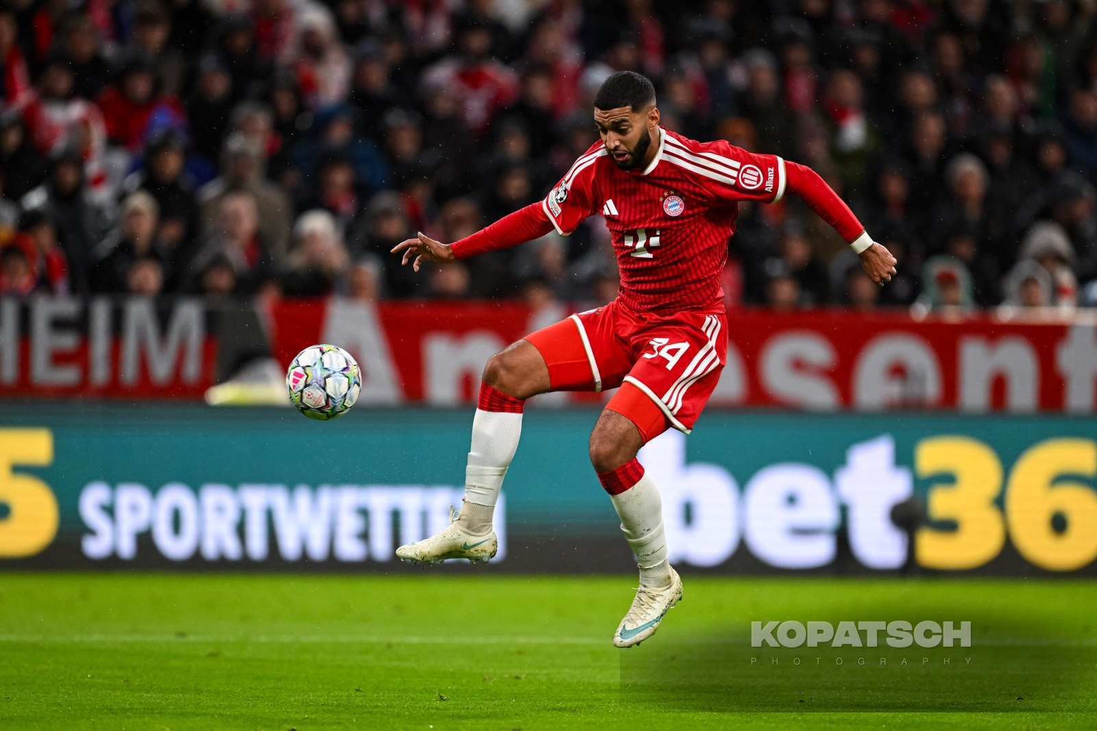 Ismael Saibari of FC Bayern Muenchen, 2026-10-21 FC Bayern Muenchen vs Arsenal FC