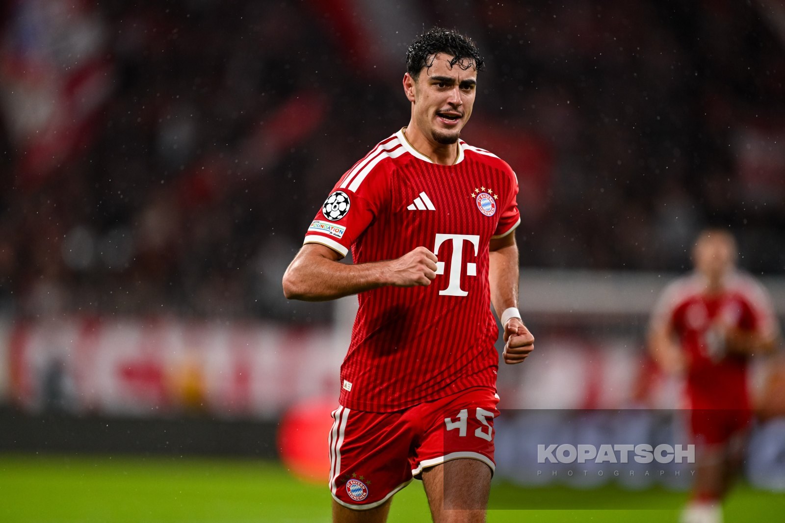 Aleksandar Pavlovic of FC Bayern Muenchen, 2026-10-21 FC Bayern Muenchen vs Arsenal FC