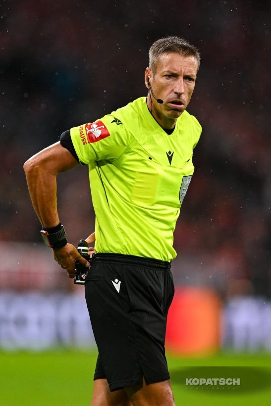 Referee Davide Massa, 2026-10-21 FC Bayern Muenchen vs Arsenal FC