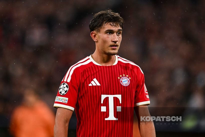Tom Bischof of FC Bayern Muenchen, 2026-10-21 FC Bayern Muenchen vs Arsenal FC