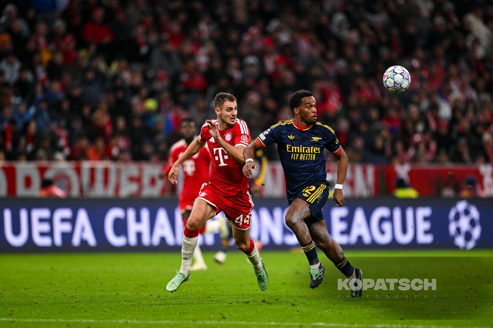 Josip Stanisic of FC Bayern Muenchen, 2026-10-21 FC Bayern Muenchen vs Arsenal FC